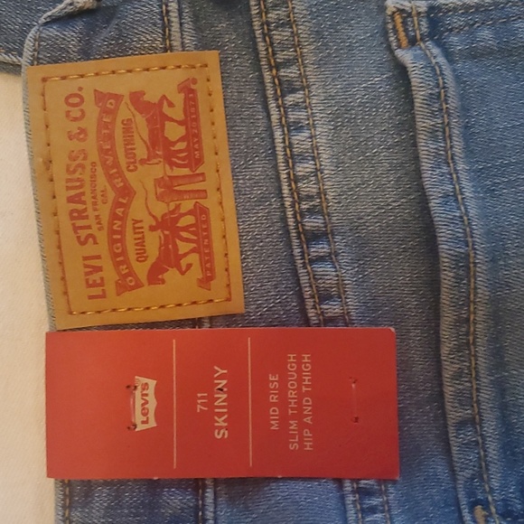 Levis 711  25x32 NWT - Picture 3 of 5